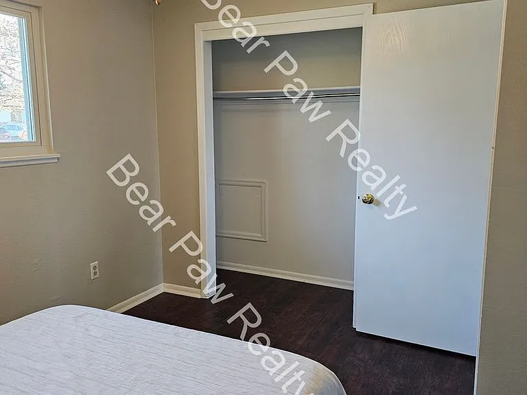 4717 Cactus Way — Photo 11