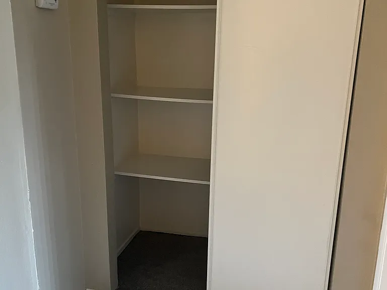 Sierra Woods Apartments — Photo 35