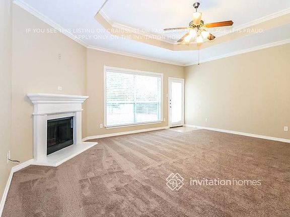 5th image of 2218 Summer Brook Dr
