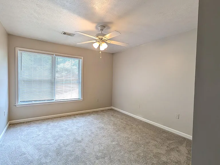 2680 Pine Tree Rd NE #3 — Photo 18