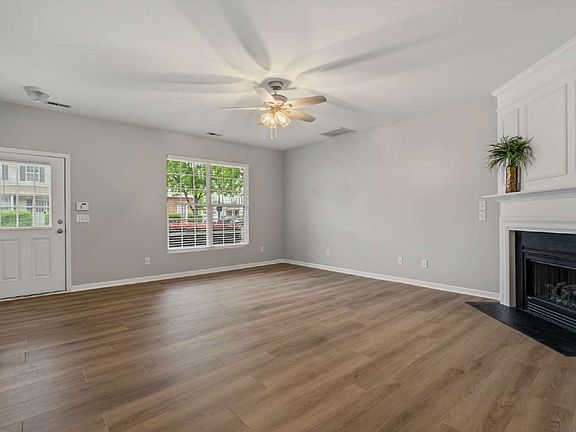4th image of 8515 Mount Valley Ln