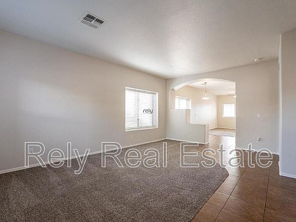 4th image of 4144 N Dania Ct