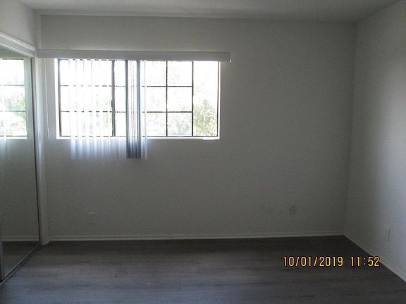 3rd image of 3500 Mentone Ave APT 207