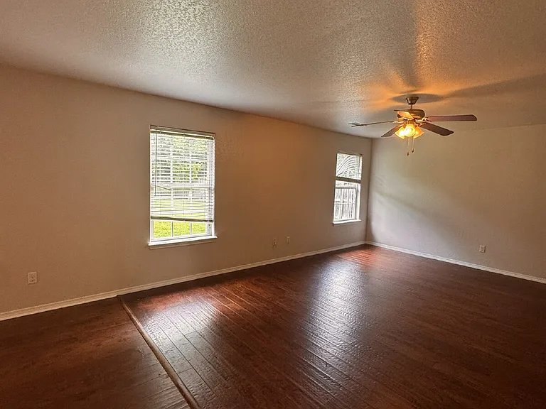 11723 E Creek Ln — Photo 7