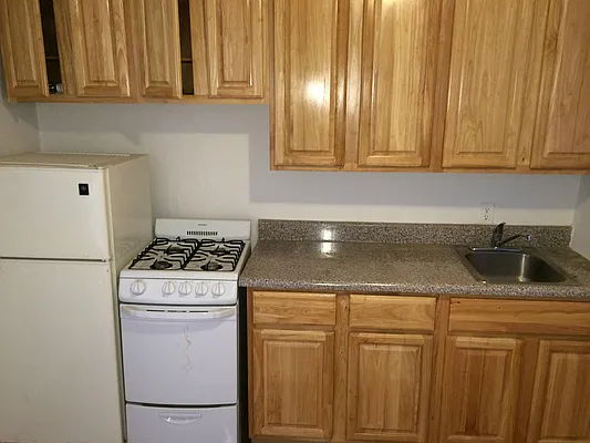 Rented by Keller Williams NYC | media 15