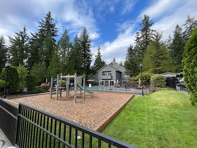 15433 Country Club Dr #A204 — Photo 5