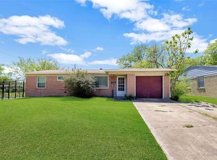 4803 Bedford Dr, Mesquite, TX 75150
