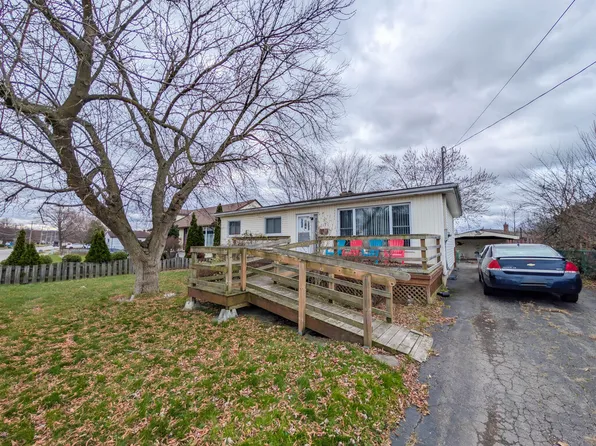 117 Louth St, Saint Catharines, ON L2S 2T8