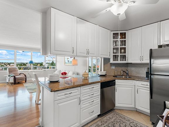 5th image of 3300 NE 36th Street #505