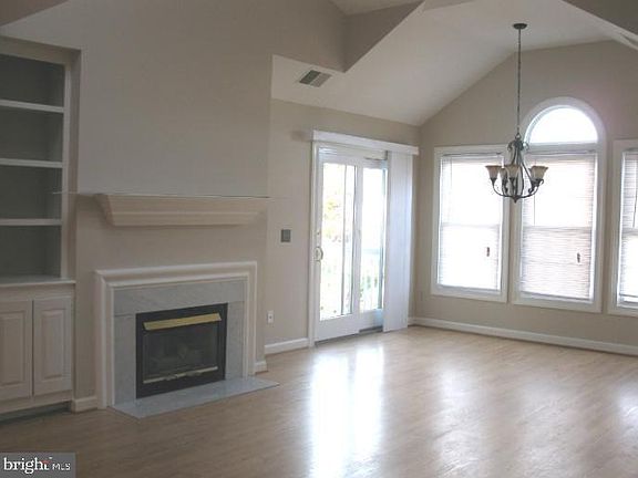 3rd image of 11021 Folksie Ct APT 304