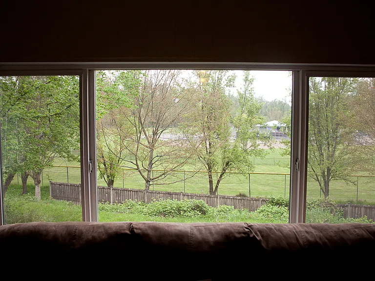 Sumac Dr — Photo 18