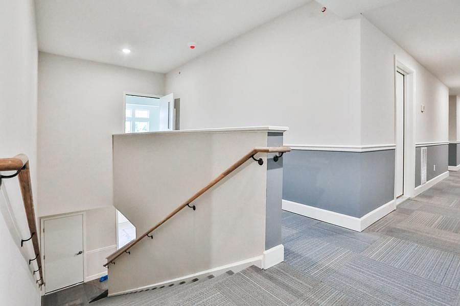 1st image of 30 Pine Ln #1B-1Ba-760Sqft