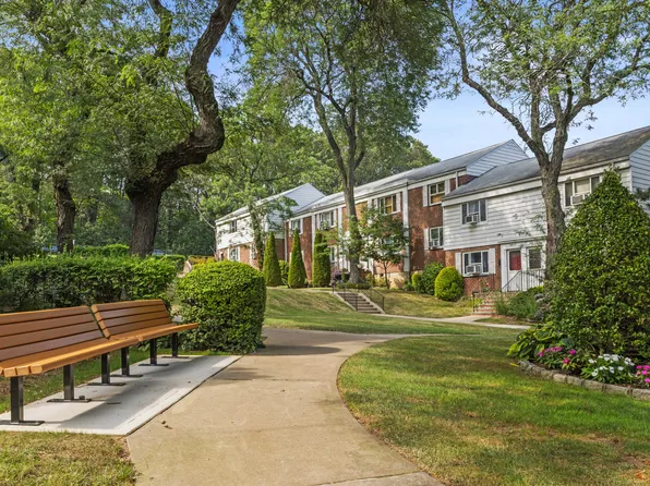 224-17 Manor Road image 16 of 16