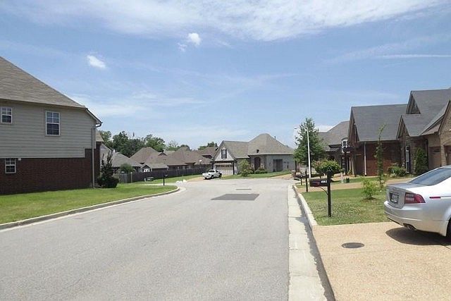 2nd image of 4886 Stirrup Dr