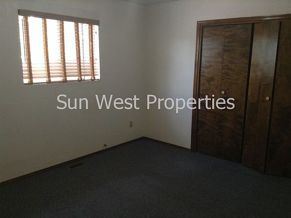 4th image of 2901 Parque De Oeste Dr APT B