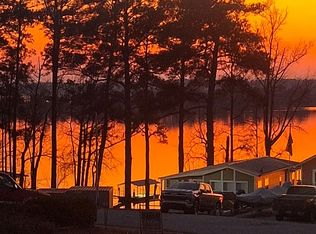 148 Whispering Pines Blvd, Georgetown, GA 39854