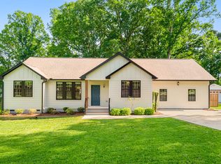 1926 Edgerton Dr, Durham, NC 27703