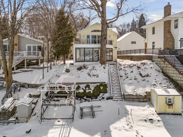 5338 Piper Rd, Mound, MN 55364