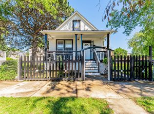 7549 S Saint Lawrence Ave, Chicago, IL 60619