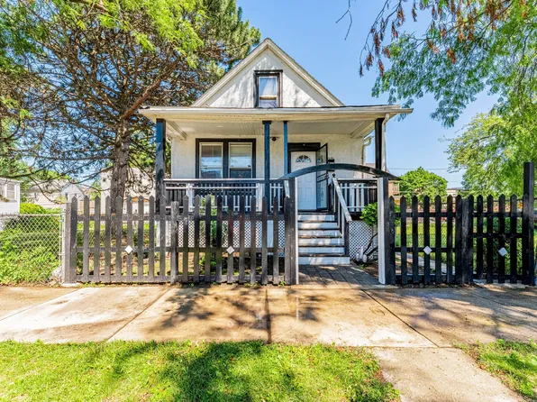 7549 S Saint Lawrence Ave, Chicago, IL 60619