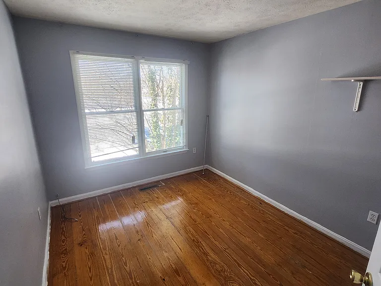 13252 Clipper Cir — Photo 11