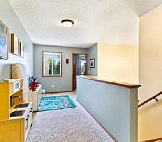3rd image of 633 Kingfisher Ln APT D