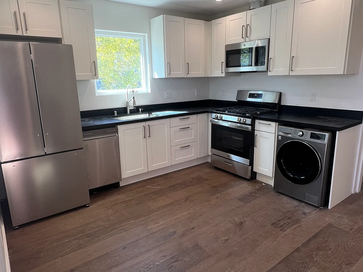 2 bed, $4,795 — Photo 2