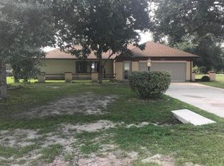 915 Hickory Rd, Ocala, FL 34472