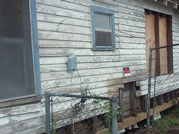 5th image of 3201 Brackenridge St