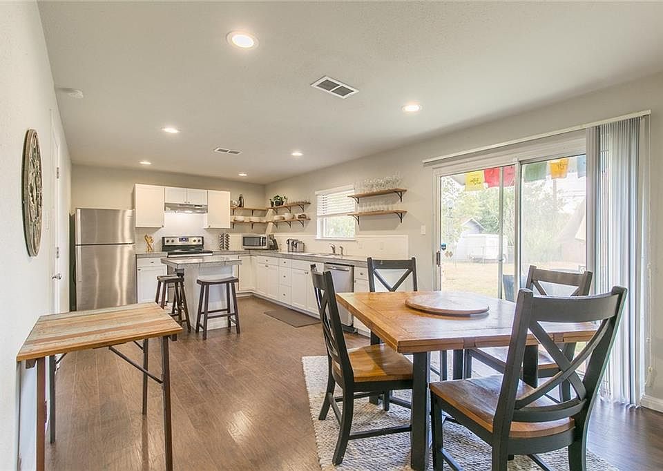 2nd image of 5651 Westhaven Dr