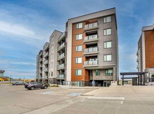 238 S Sage Valley Cmn NW #405, Calgary, AB T3R 1X8