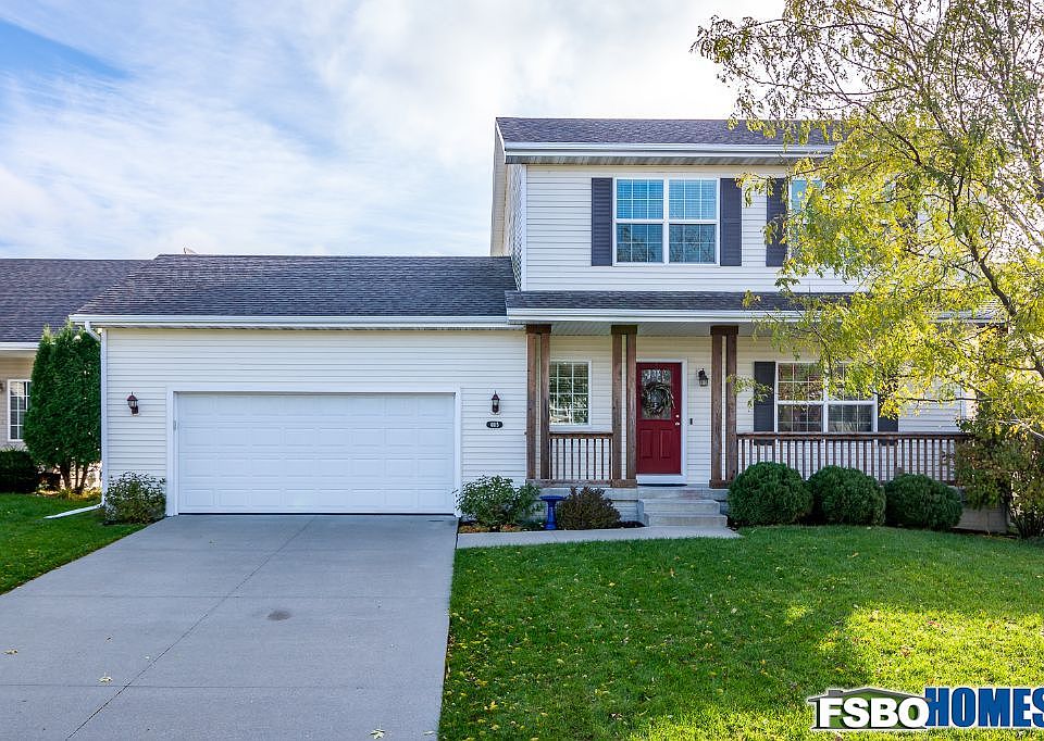 1st image of 4615 NE Hayes Dr