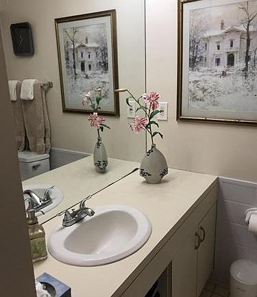 5th image of 10 Bay Street Lndg APT 1j