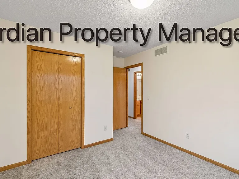 249 Pleasant Ln — Photo 26