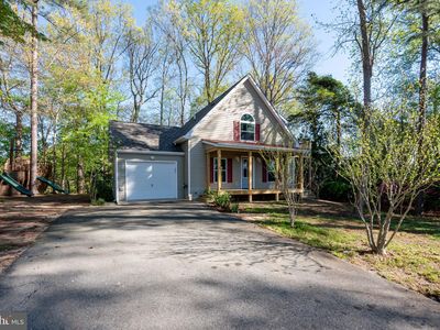 12805 Lake View Dr, Lusby, MD, 20657