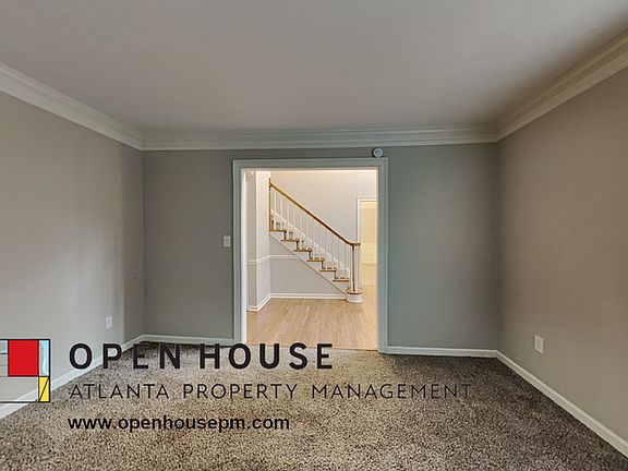 2nd image of 4397 Windsor Oaks Cir