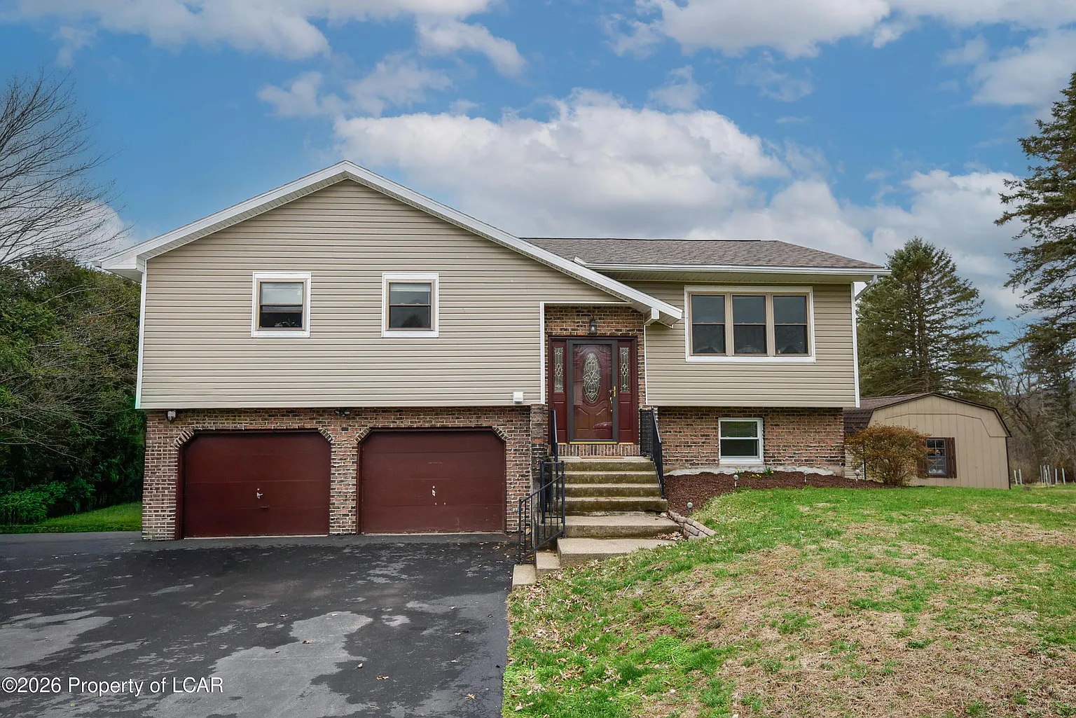 60 Wyndgate Blvd photo 1