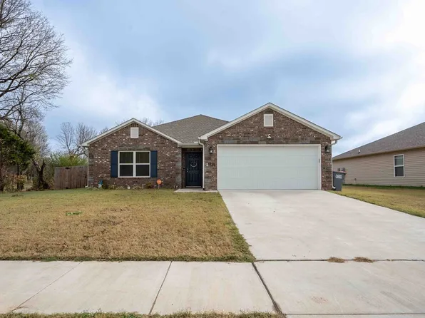 1134 Jennifer Ann Ln, Elkins, AR 72727