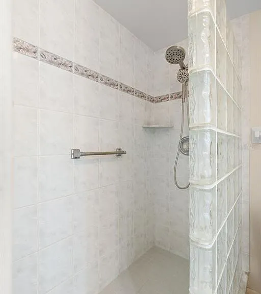 1316 Pasadena Ave S #204 — Photo 20
