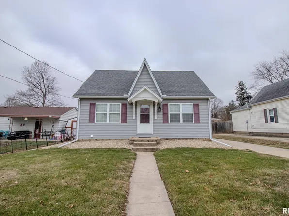 408 S Harris St, Tremont, IL 61568