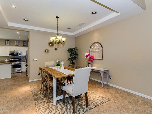Formal Dining