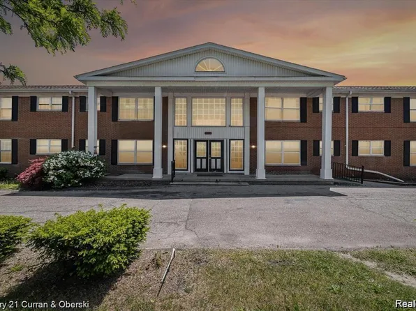 25301 Five Mile Rd, Redford, MI 48239