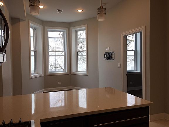 2nd image of 1724 W Hastings St #2