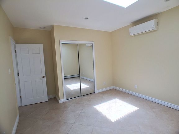 3rd image of 2021 Steinway St #2L