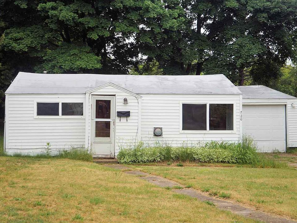 720 Kalamazoo Ave, Petoskey, MI 49770 MLS 471544 Zillow