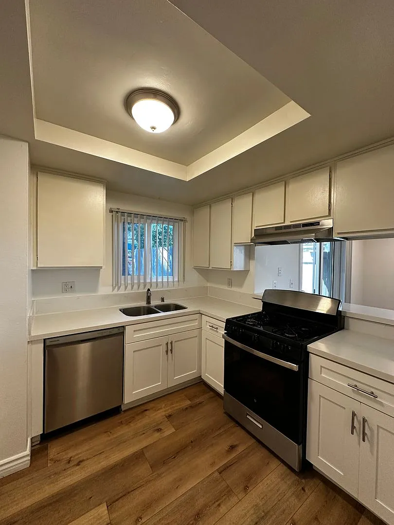 18661 Libra Circle ( F ) — Photo 2