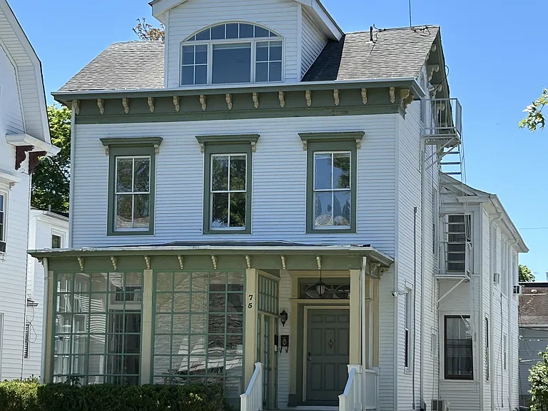 75 Maple Ave #2 — Photo 11