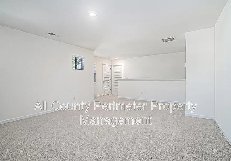 607 Silver Moon Dr — Photo 27