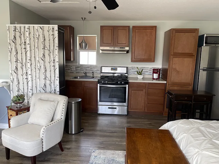 12880 Magnolia Ave #9 — Photo 12