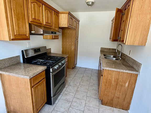 3rd image of 3966 Baldwin Park Blvd APT C